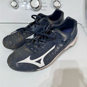 Mizuno Baseball / Softball Cleats